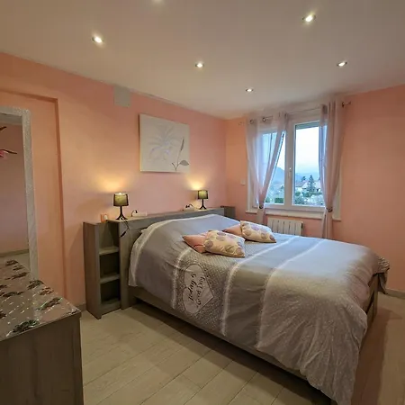 Spacieux Avec Sauna, Et Baby-foot, Proche Stations De - Fr-1-589-671 Landhaus Ramonchamp