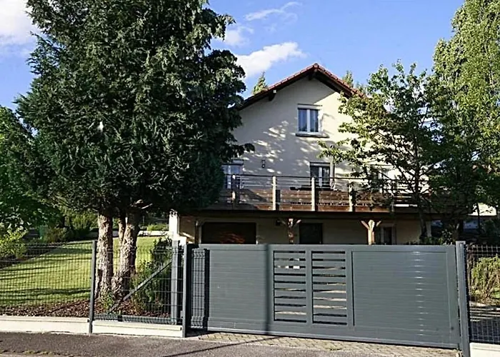 Spacieux Avec Sauna, Et Baby-foot, Proche Stations De - Fr-1-589-671 * Ramonchamp