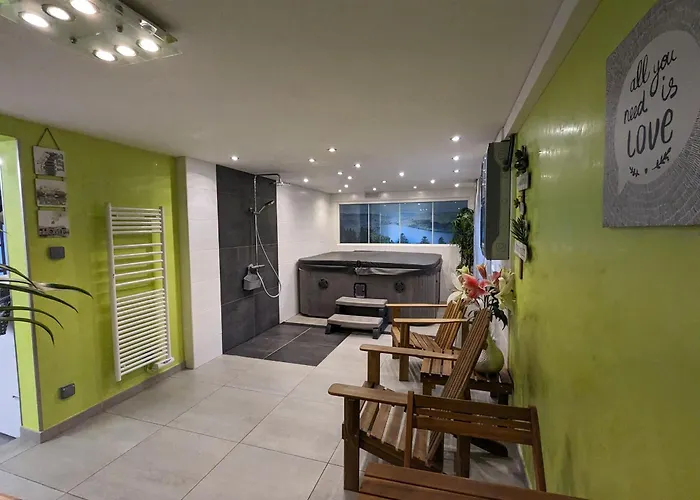 Spacieux Avec Sauna, Et Baby-foot, Proche Stations De - Fr-1-589-671 Ramonchamp